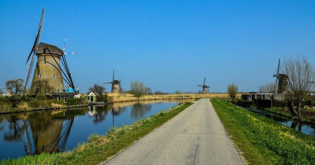 Kinderdijk Windmills, The Kinderdijk Windmills of The Netherlands