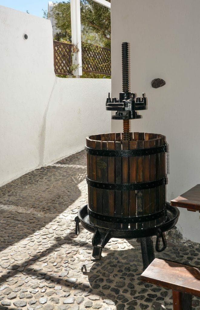 Wine press Vinsanto