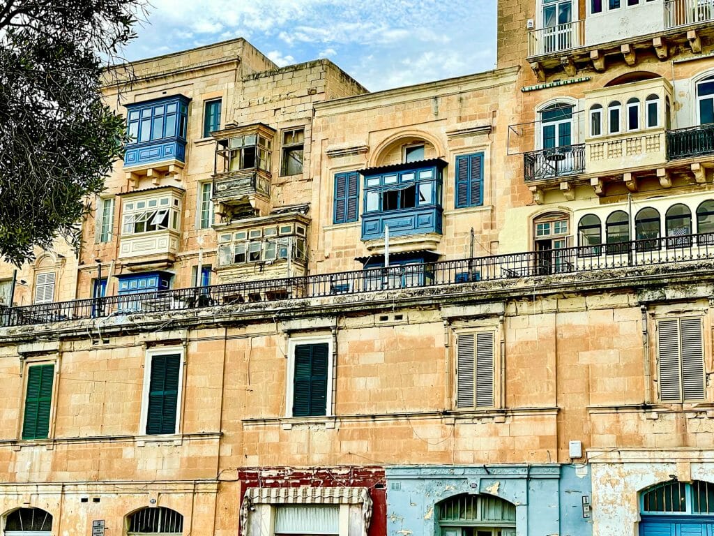 Malta, Exploring Mighty Malta: A Visitor Guide